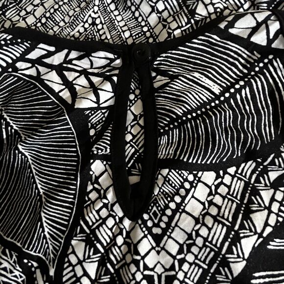 NWT ASHLEY STEWART Women’s Black White Geometric Floral Maxi Dress Size 18/20 - Picture 12 of 13